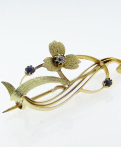 15ct Gold Diamond and Sapphire Brooch