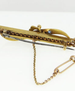 15ct gold sapphire and pearl brooch