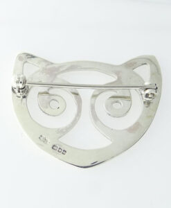 Cat Brooch by Rhiannon Evans
