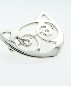 Snowdon Cat Brooch by Rhiannon Evans