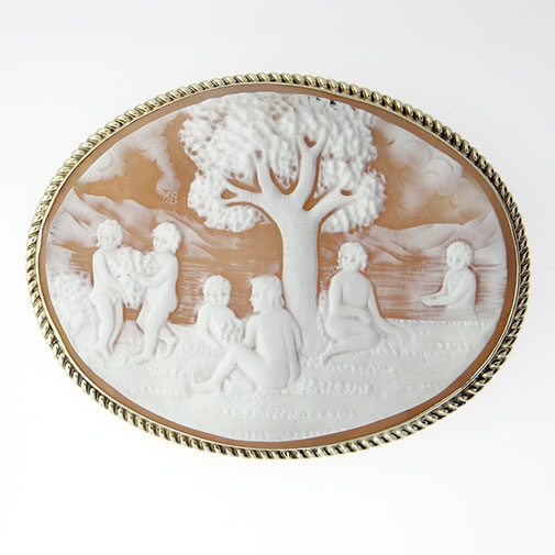 Gold Cameo Brooch