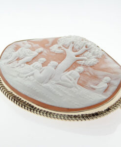 Gold Cameo Brooch