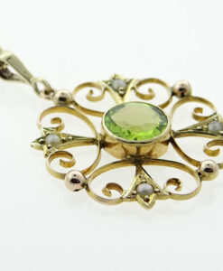 9ct Gold Peridot and Seed Pearl Pendant
