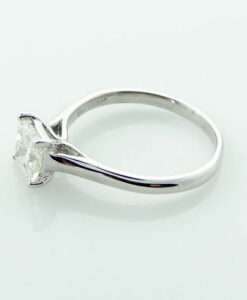 18ct White Gold Princess Cut Diamond Solitaire Ring 1.00ct
