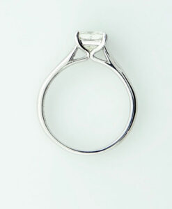 18ct White Gold Princess Cut Diamond Solitaire Ring 1.00ct