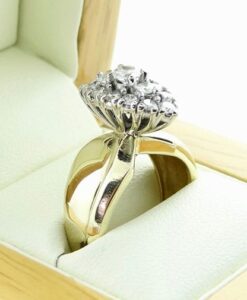 14K Gold Exquisite Diamond Cluster Ring 1.00ct