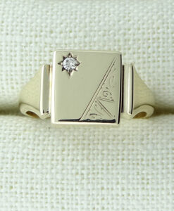 Vintage 9ct Gold Diamond Signet Ring hallmarked 1960