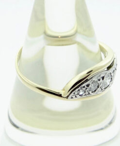 18ct Gold & Platinum Five Stone Diamond Swirl Ring