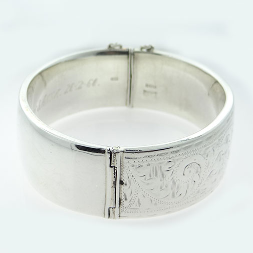 Buy Silver Bracelets & Bangles for Women by Vendsy Online