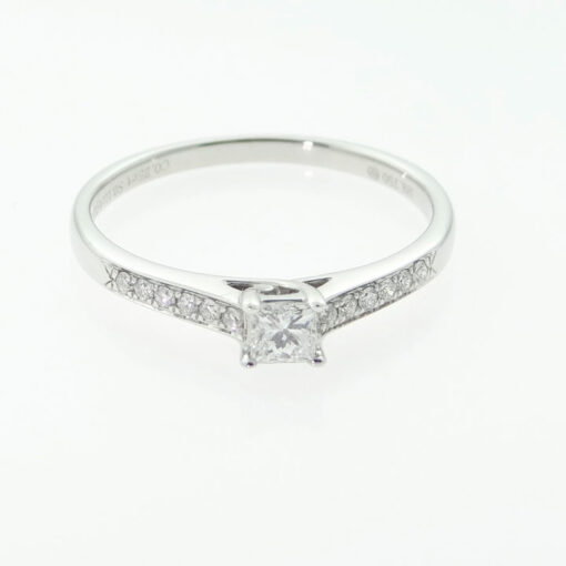 18ct White Gold Princess Cut Solitaire with Diamond Shoulders