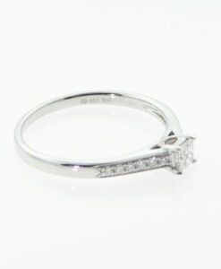 18ct White Gold Princess Cut Solitaire with Diamond Shoulders