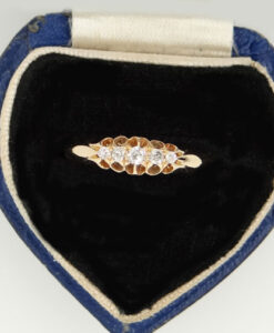Antique 18ct Gold Five Stone Diamond Gypsy Ring