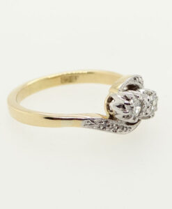 Vintage 18ct Gold Diamond Crossover Ring