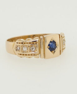 Victorian 18ct Gold Diamond and Sapphire Ring Hallmarked 1896