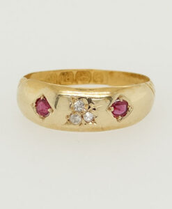 Antique 18ct Gold Diamond and Ruby Ring