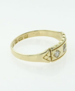Victorian 18ct Gold Three Stone Diamond Ring