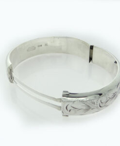 Vintage 1971 Half Engraved Sterling Silver Bangle