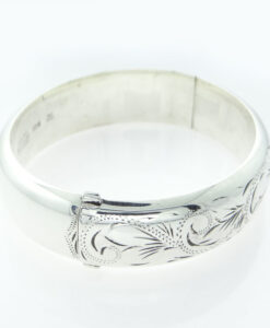 Vintage 1971 Half Engraved Sterling Silver Bangle