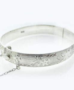 Vintage 1967 Engraved Solid Sterling Silver Bangle