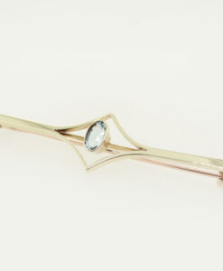 Vintage 15ct Gold 0.50 carat Aquamarine Brooch pre 1932