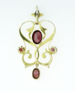 Antique 15ct Gold Garnet and Pearl Pendant