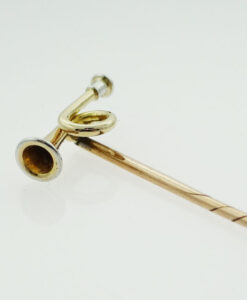 Vintage 15ct Gold Hunting Horn Stick Pin pre 1932