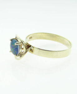 Australian 9ct Gold Opal Ring