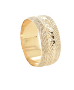 Vintage 9ct Gold Diamond Cut Engraved Band Ring