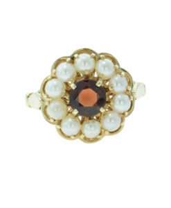 9ct Gold Garnet & Pearl Cluster Ring 1963