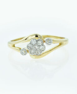 Antique Diamond Daisy Cluster Ring