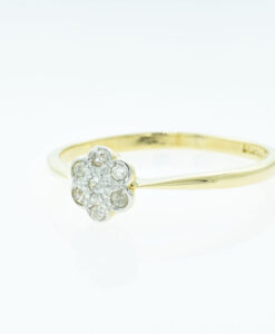 Antique Diamond Daisy Ring in 18ct Gold & Platinum c1900