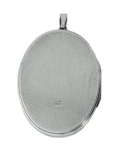 Vintage 1975 Sterling Silver Oval Locket
