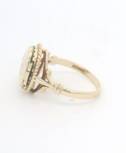 Vintage 9ct Gold Oval Locket Ring