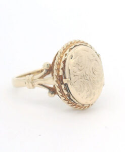 Vintage 9ct Gold Oval Locket Ring