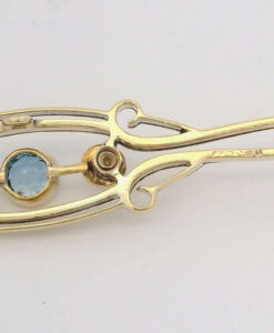 15ct Gold Aquamarine and Pearl Brooch pre 1932