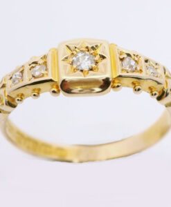 Antique 18ct Gold Diamond Five Stone Ring