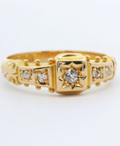 Antique 18ct Gold Diamond Five Stone Ring