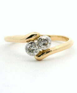 Vintage 18ct Gold Toi et Moi Diamond Ring