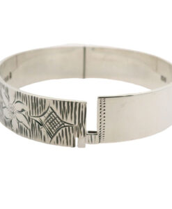 Vintage Sterling Silver Flower Bangle dated 1977
