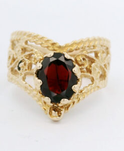 9ct Gold Garnet Filigree Wishbone Ring