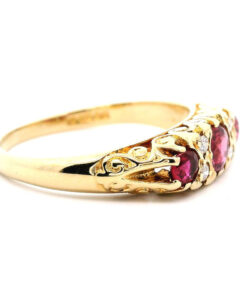 Vintage 18ct Gold Diamond and Ruby Ring