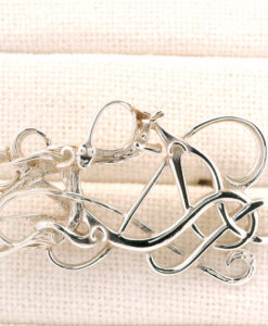 OLA GORIE Vintage Scottish sterling sliver Zoomorphic Brooch