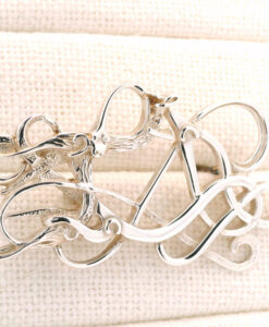 OLA GORIE Vintage Scottish sterling sliver Zoomorphic Brooch