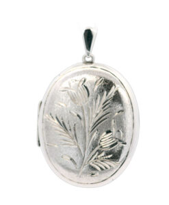 Vintage Sterling Silver Oval Locket