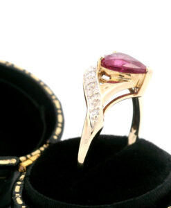 9ct Yellow Gold Diamond and Ruby Ring