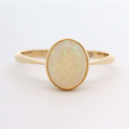 Vintage 18ct Gold Oval Opal Ring c1960