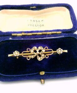 Antique 9ct Gold Pearl Shamrock Brooch dated 1913