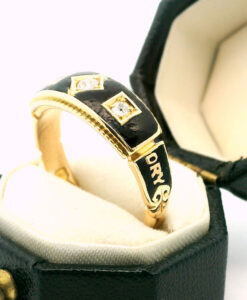 Edwardian 18ct Gold Diamond Memory Ring