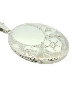 Vintage Sterling Silver Oval Daisy Locket