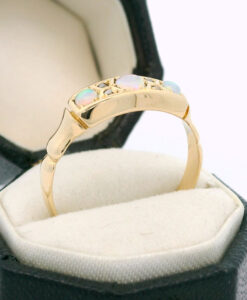Antique 18ct Gold Diamond and Opal Ring